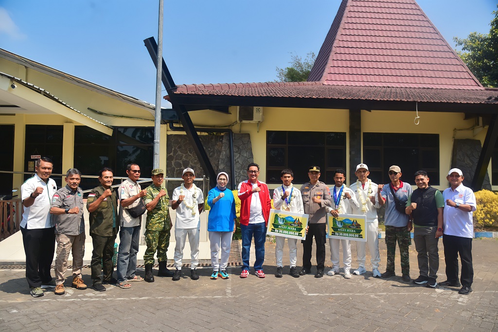 Dedikasi Pelatih Fathur Rahman Jadi Kebanggaan Lumajang